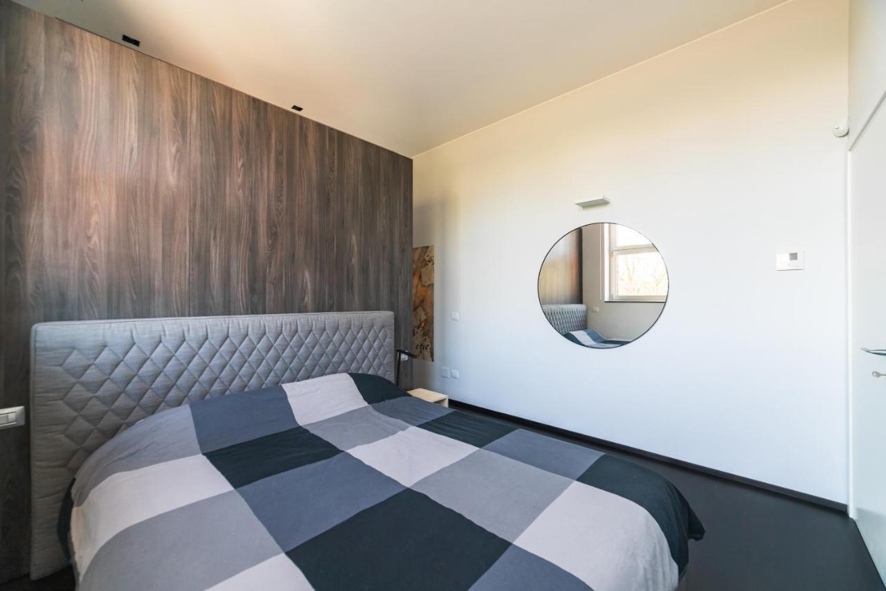 Appartamento Moderno Bilocale 64mq in ART BUILDING Milano Esterno foto